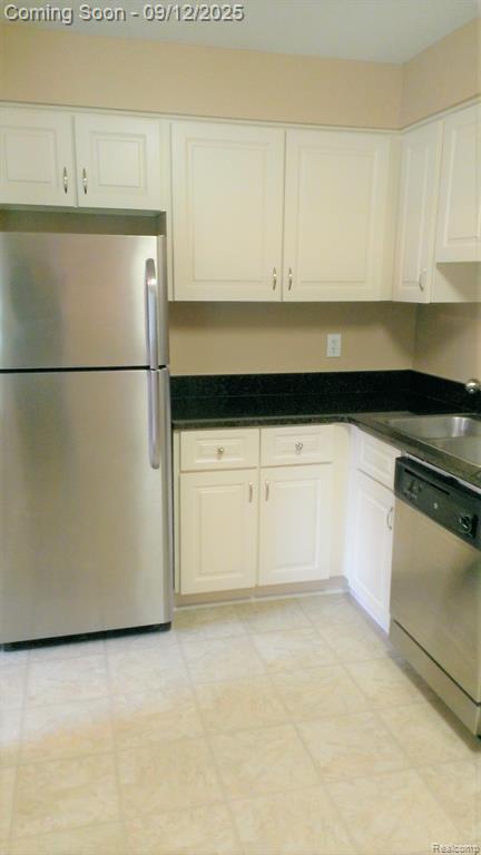 41728 Bedford Drive, Canton, MI 48187 — Photo 5
