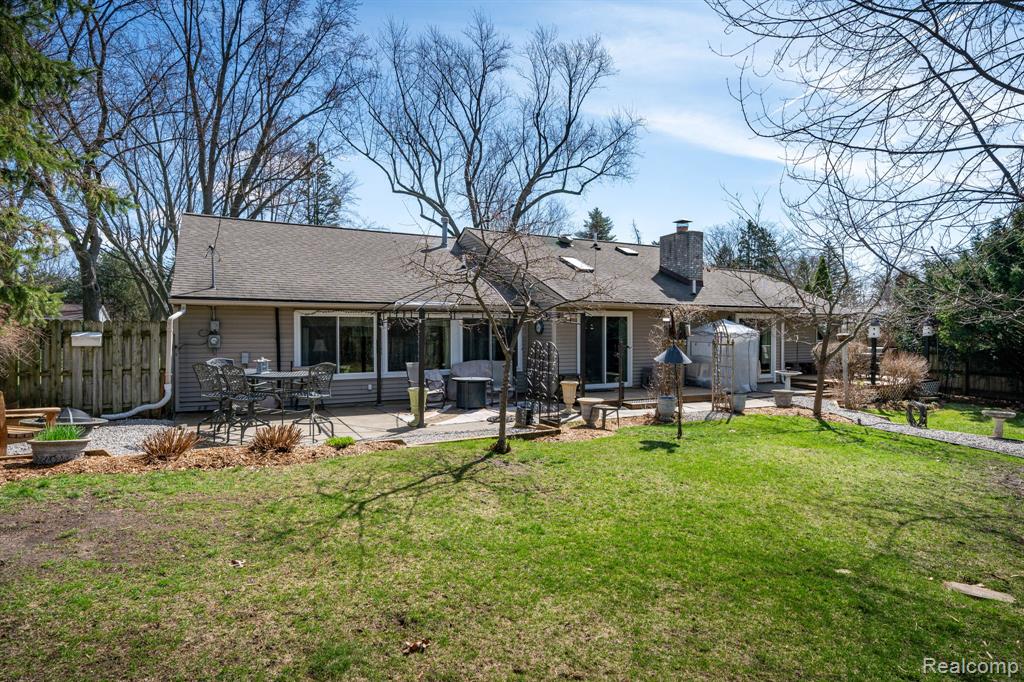 2941 Silverhill Drive, Waterford, MI 48329 — Photo 41
