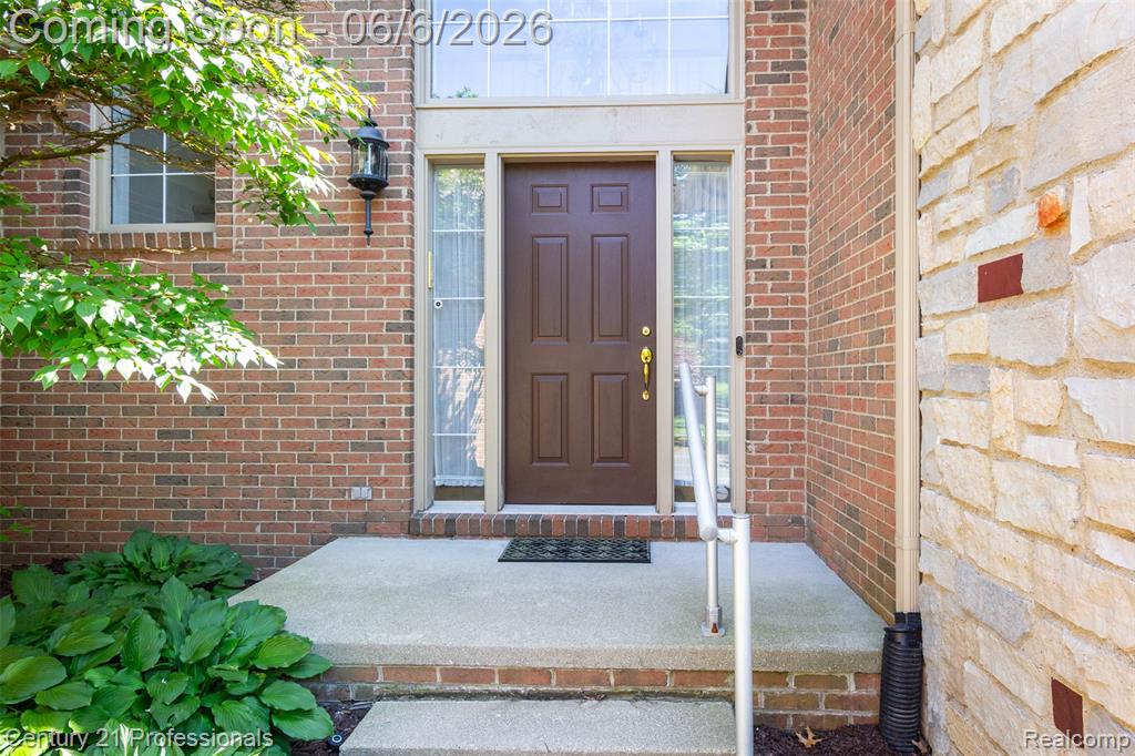 29401 Windmill Court, Farmington, MI 48334 — Photo 4