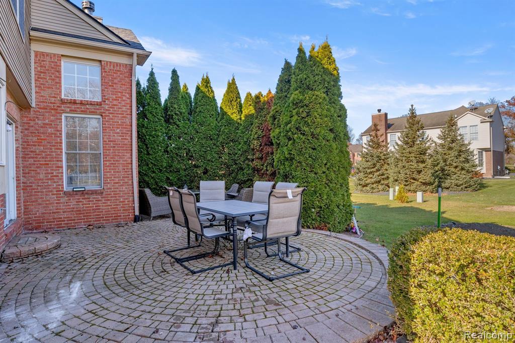 1549 MCLAINE Street, Canton, MI 48188 — Photo 45