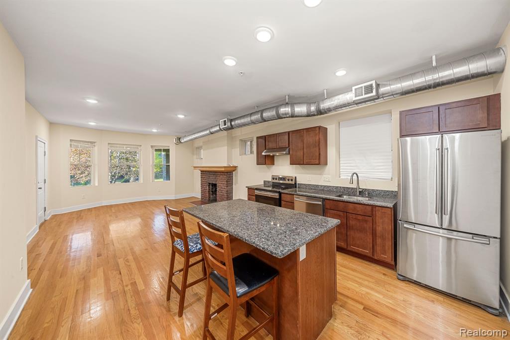 524 E Kirby Street, Detroit, MI 48202 — Photo 10