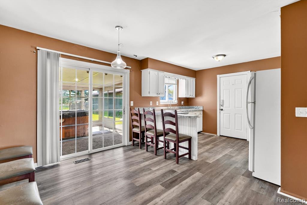 4450 N Vassar Road, Flint, MI 48506 — Photo 7