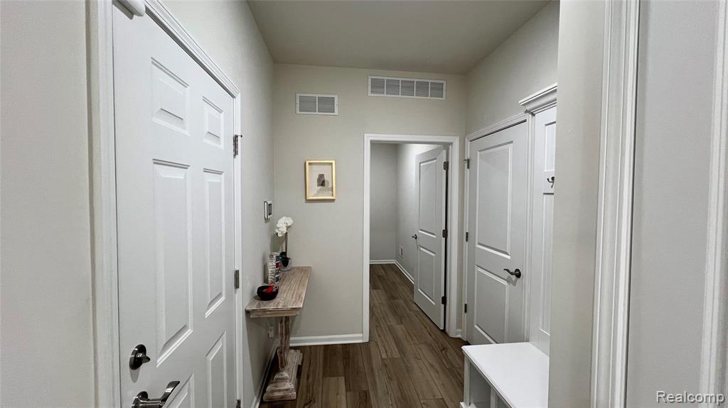 50192 Ogden Road, Canton, MI 48188 — Photo 13