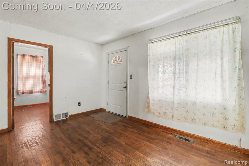 6139 Hampden Street, Taylor, MI 48180 — Photo 4