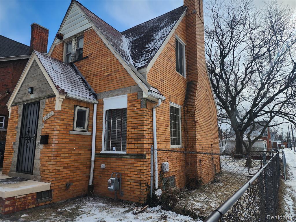 15000 Mayfield Street, Detroit, MI 48205 — Photo 2