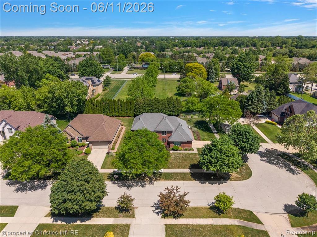 4708 Holland Drive, Troy, MI 48085 — Photo 12