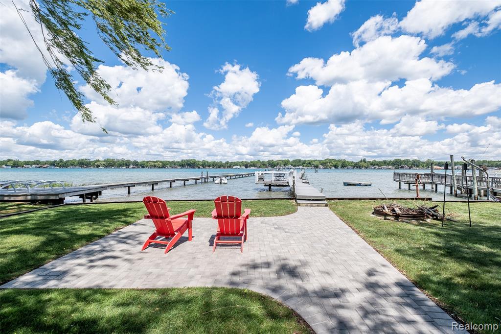 2100 N Channel Drive, MI 48028 — Photo 41