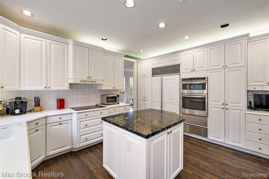 765 Chester Street, Birmingham, MI 48009 — Photo 9