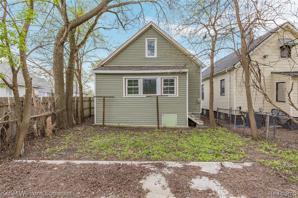 17167 Hasse Street, Hamtramck, MI 48212 — Photo 40