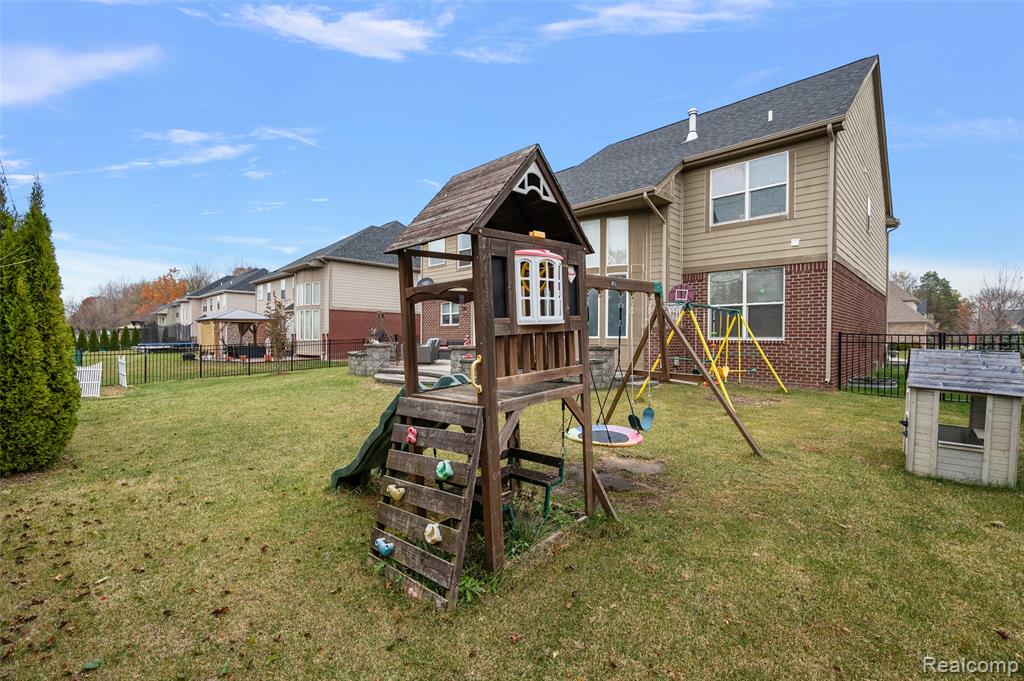 4095 Rockingham Drive, Troy, MI 48085 — Photo 79