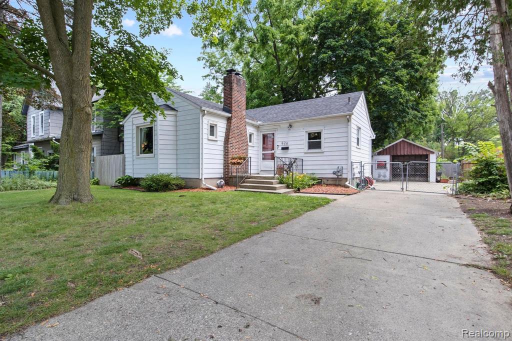 624 N PROSPECT Road, Ypsilanti, MI 48198 — Photo 2