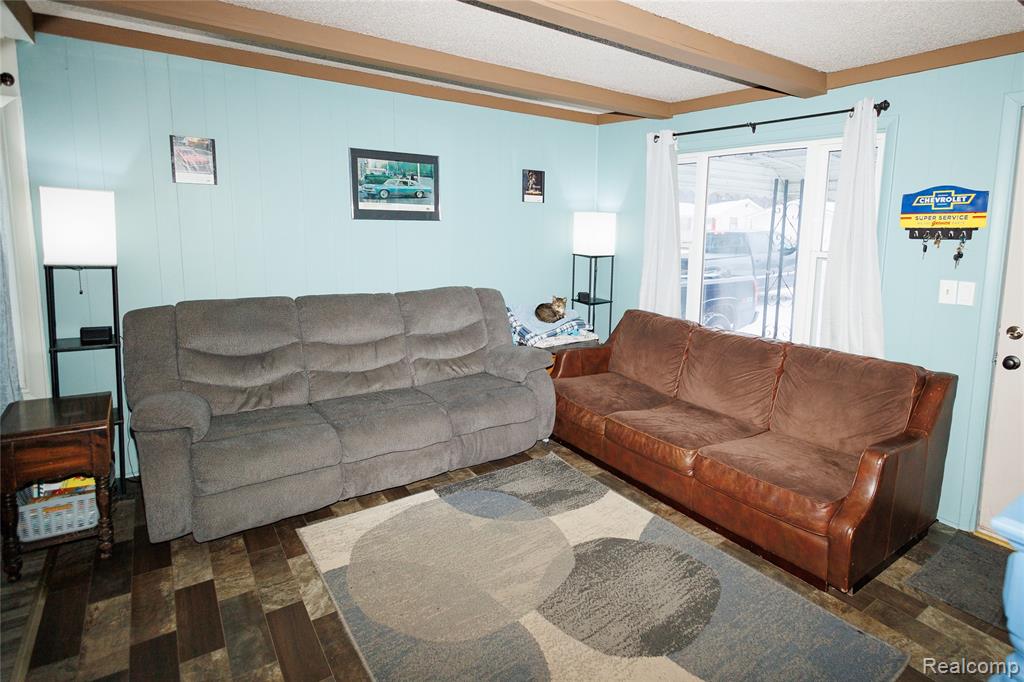 3246 Comer Drive, Flint, MI 48506 — Photo 5