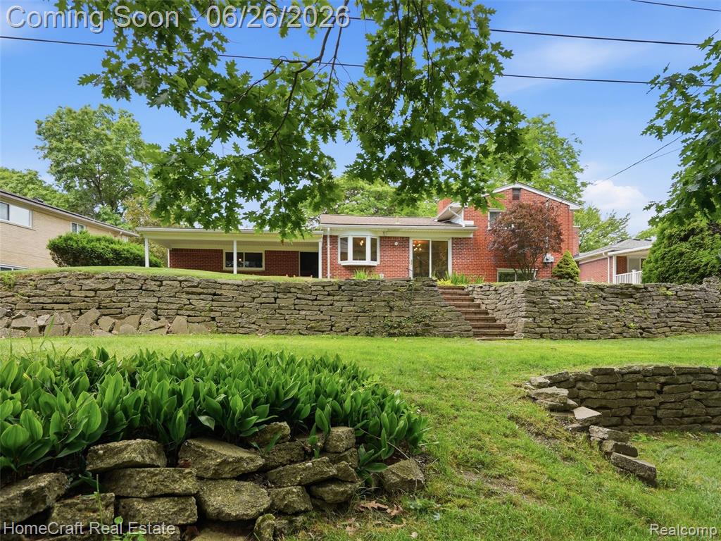 42047 CLEMONS Drive, Plymouth, MI 48170 — Photo 31