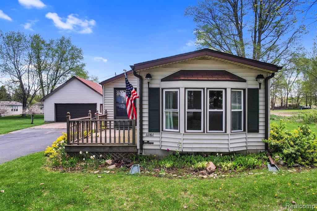 11161 S MORRICE Road, Morrice, MI 48857 — Photo 5
