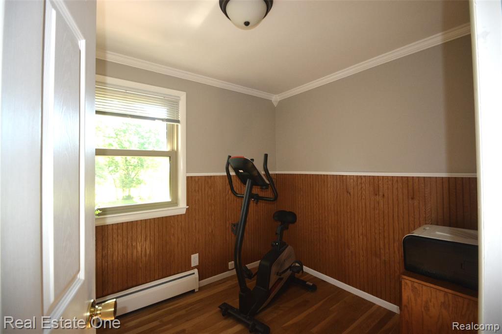 615 Willard Avenue, Rochester Hills, MI 48307 — Photo 21