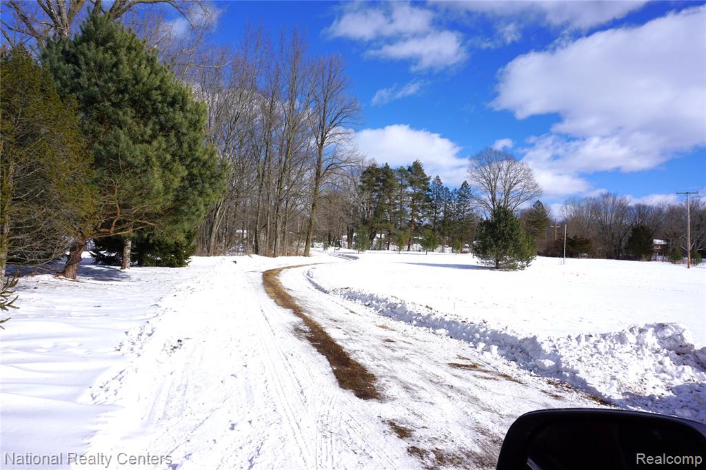 1495 Briggsville Road, Fowlerville, MI 48836 — Photo 2