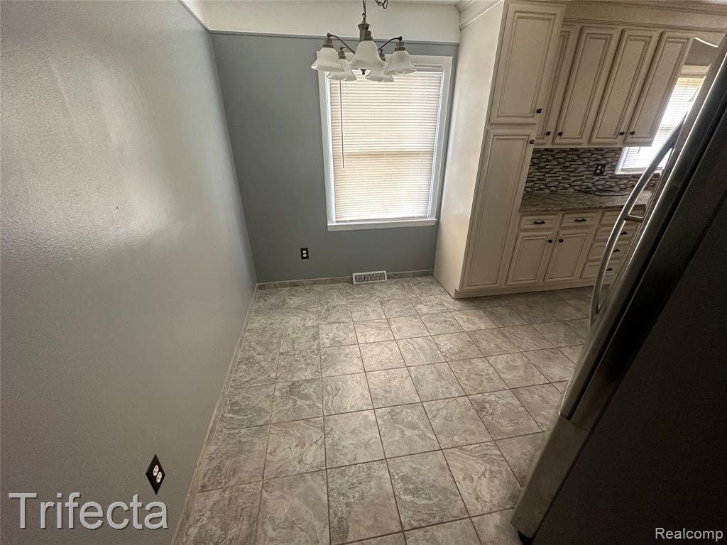 23930 21 Mile Road, Macomb, MI 48042 — Photo 5