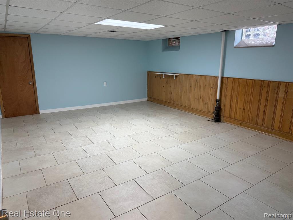 6421 OAKMAN Boulevard, Dearborn, MI 48126 — Photo 3