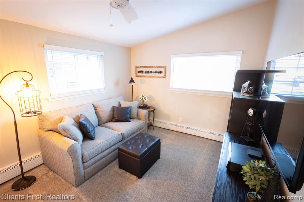489 BERRY PATCH Lane, White Lake, MI — Photo 22