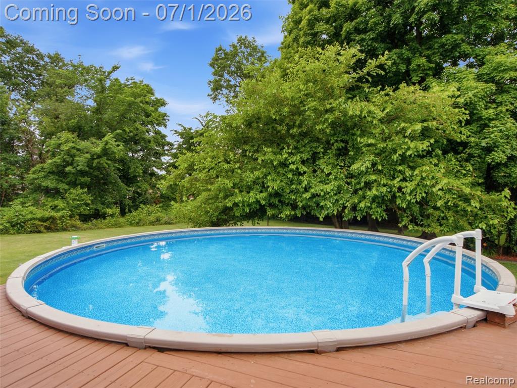 6195 Lake Forest Drive, Grand Blanc, MI 48439 — Photo 38
