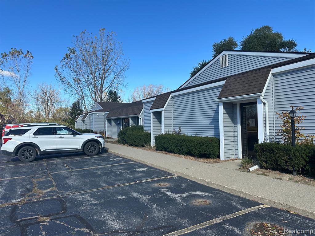 6317 TAYLOR Drive, Flint, MI 48507 — Photo 30