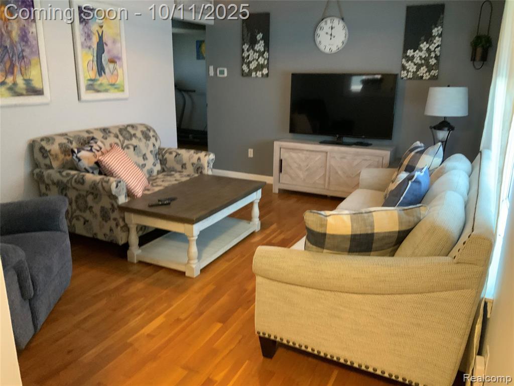 9130 E Bassett Court, Livonia, MI 48150 — Photo 22