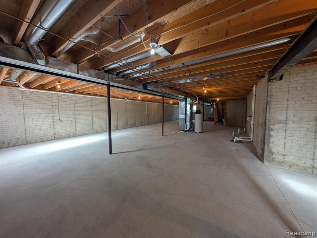 6185 N Vassar Road, Flint, MI 48506 — Photo 21