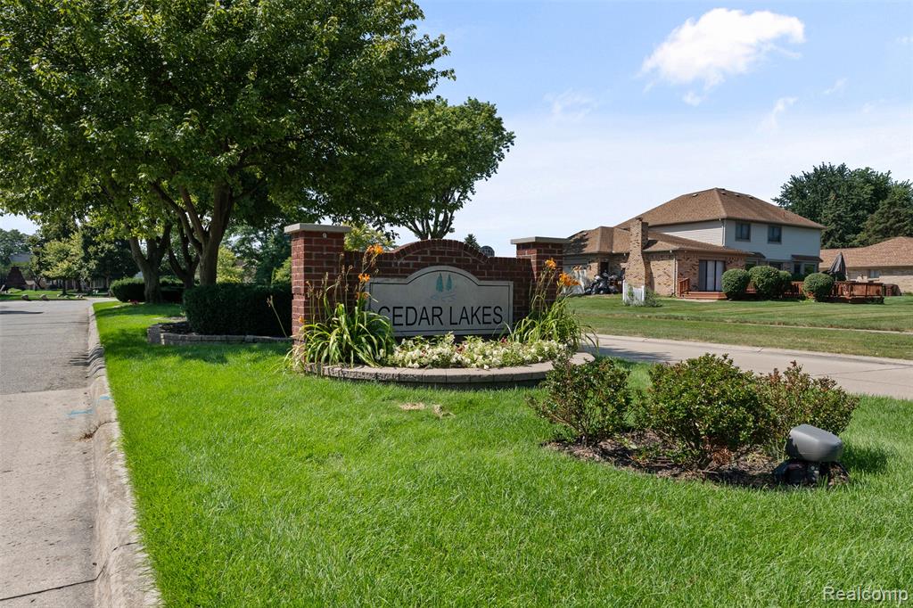 46959 Spruce Drive, Shelby Twp, MI 48315 — Photo 47