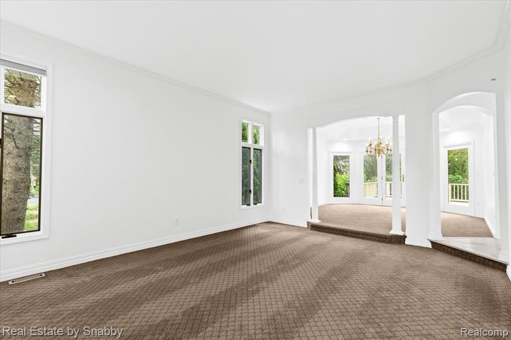 4096 Oak Tree Circle, Rochester, MI 48306 — Photo 19