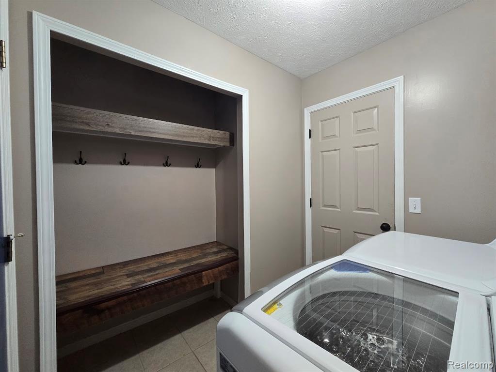684 Glenlivet Street, Howell, MI 48843 — Photo 12