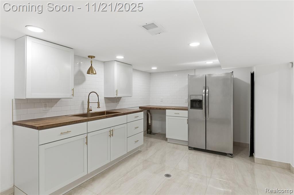 6528 Sterling Court, Garden City, MI — Photo 21