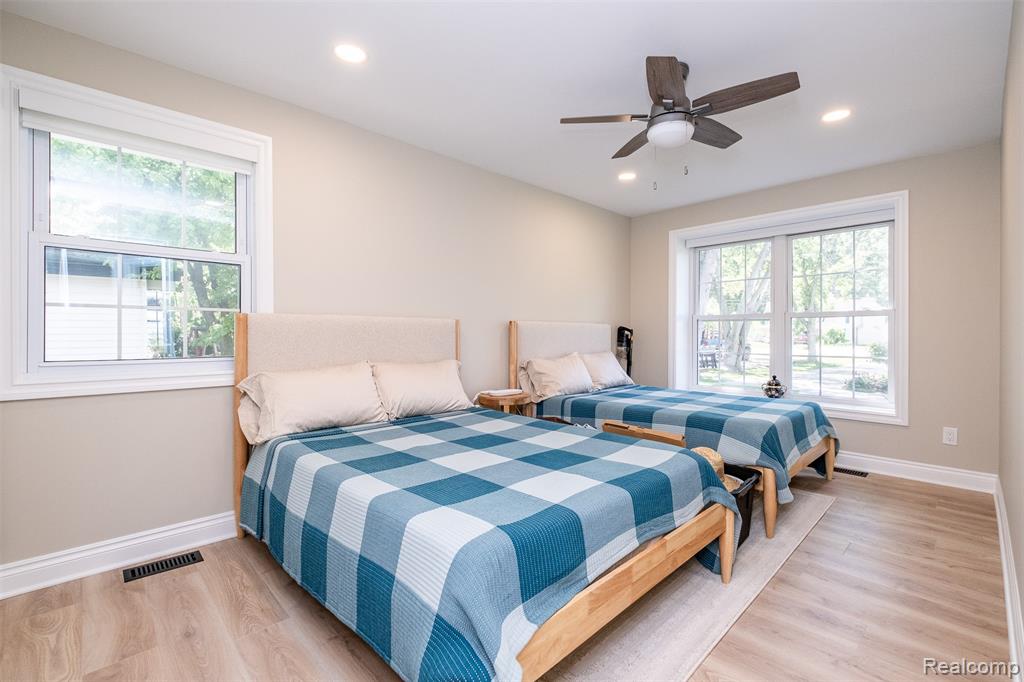 2100 N Channel Drive, MI 48028 — Photo 31
