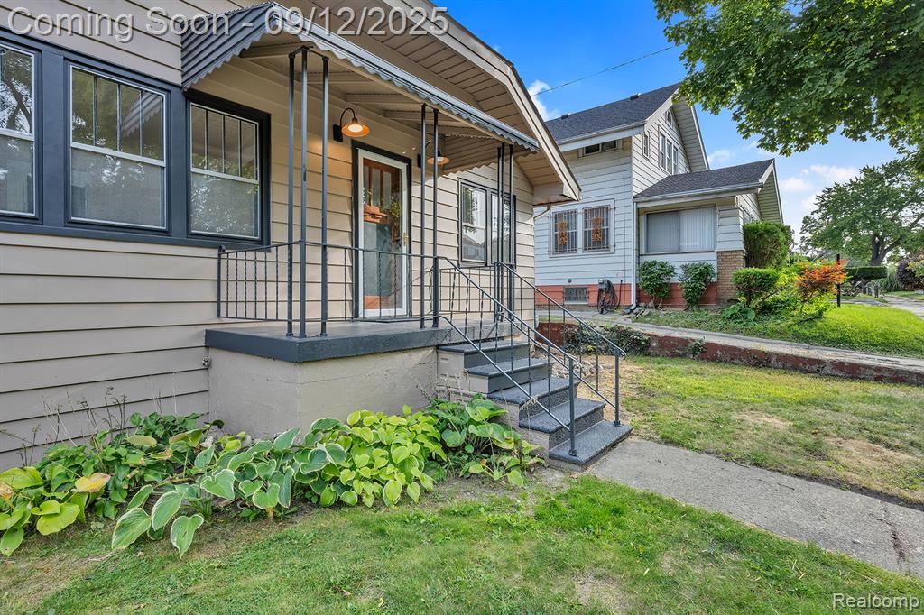 920 Belmont Avenue, Flint, MI 48503 — Photo 4