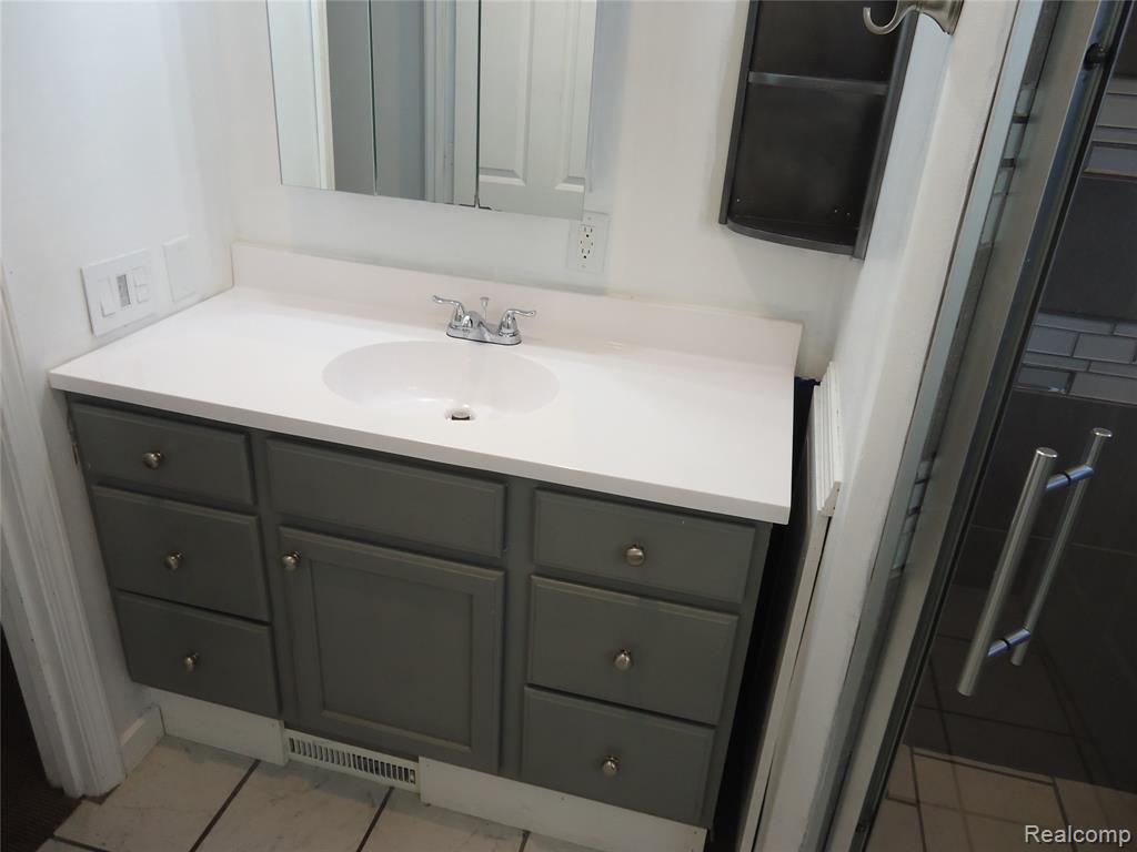 2933 Ashley Drive, Adrian, MI 49221 — Photo 44