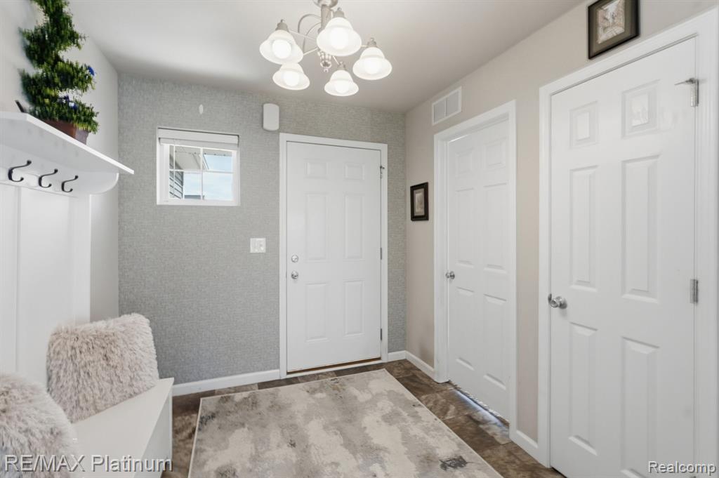 3238 Hill Hollow Lane, Howell, MI 48855 — Photo 4