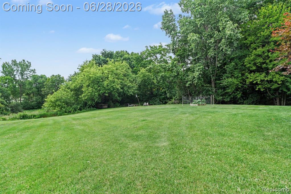9230 Kelly Lake Drive, Clarkston, MI 48348 — Photo 40