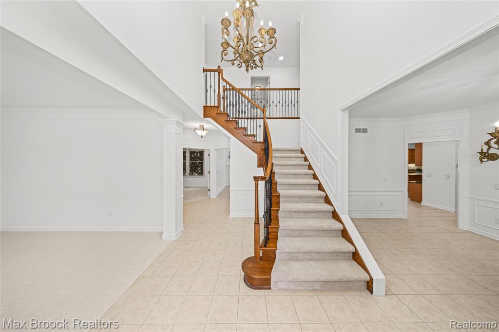 6901 Reed Court, West Bloomfield, MI — Photo 7