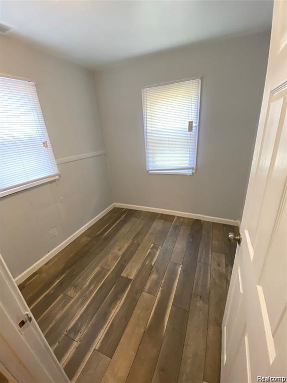 5926 CHEROKEE Street, Taylor, MI — Photo 7