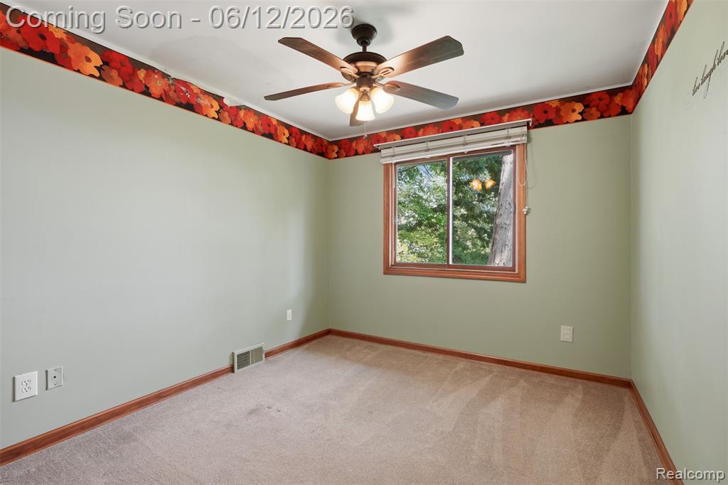 380 Sunset, White Lake, MI 48383 — Photo 22