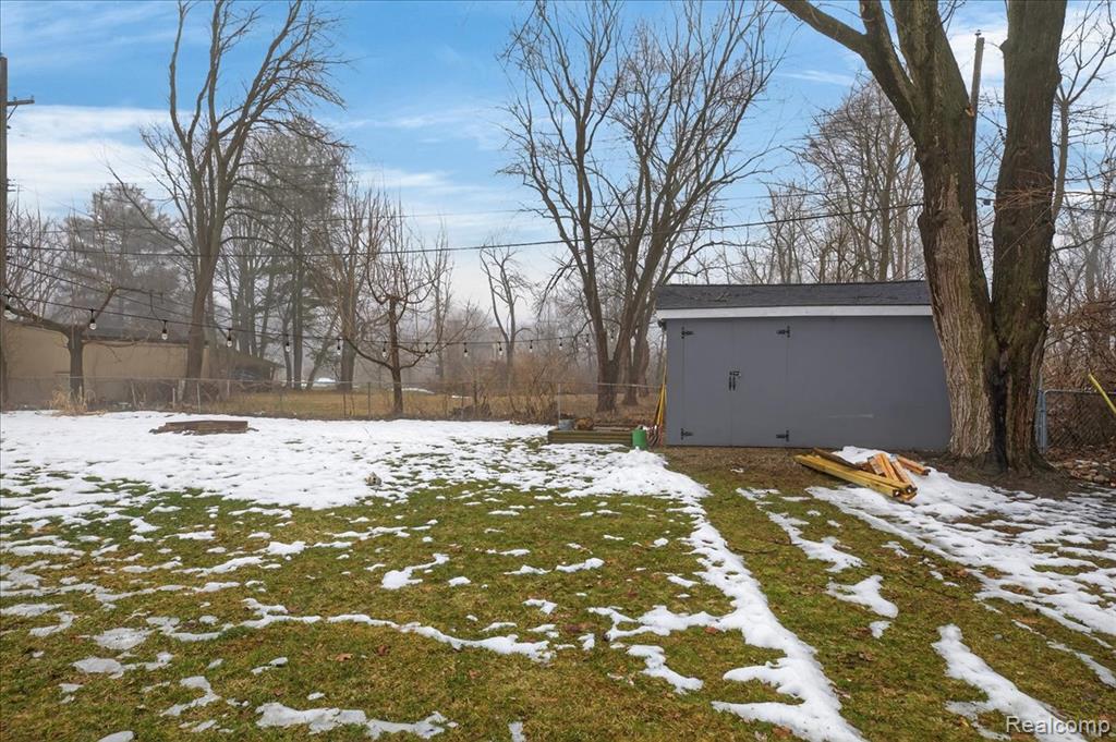 6521 Northview Drive, Clarkston, MI — Photo 42