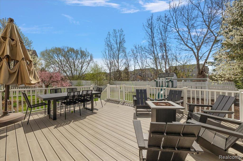 561 Anhinga Drive, East Lansing, MI 48823 — Photo 10