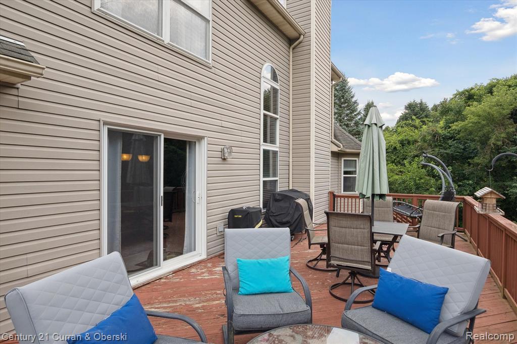 4025 Forest Edge Drive, Commerce Twp, MI 48382 — Photo 47
