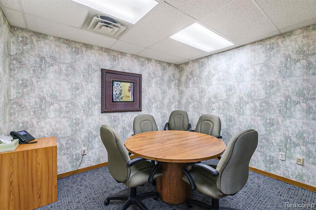 1063 W HILL Road, Flint, MI 48507 — Photo 17