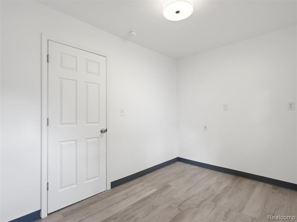 808 Corwin Court, Pontiac, MI 48340 — Photo 20