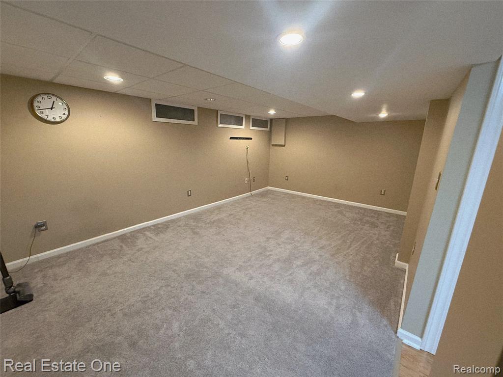 22717 Cranbrooke Drive, Novi, MI — Photo 24