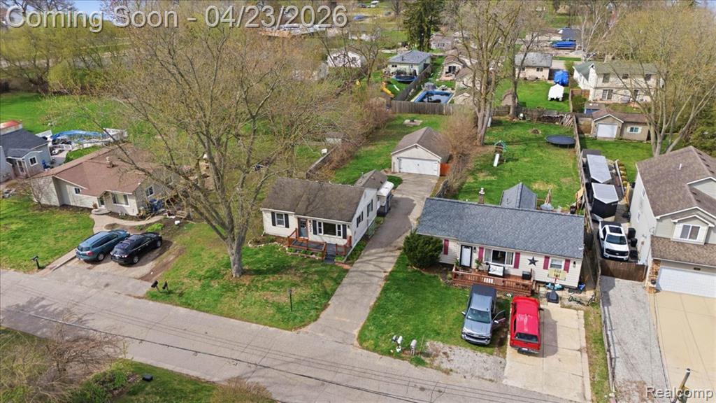 4008 Woodmere Drive, Waterford, MI 48329 — Photo 32