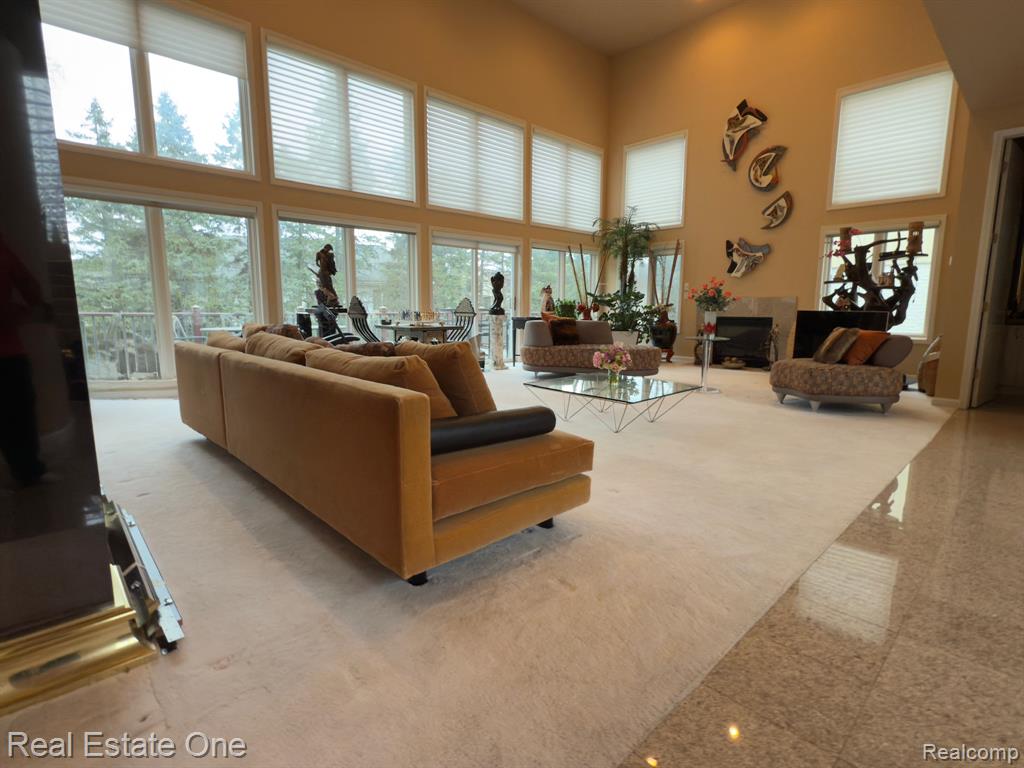 4149 Marlwood Drive, West Bloomfield, MI 48323 — Photo 9