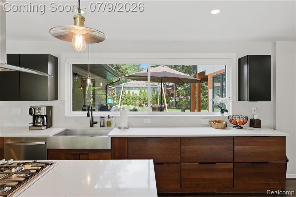 423 S Cranbrook Cross Road, Bloomfield Hills, MI 48301 — Photo 14