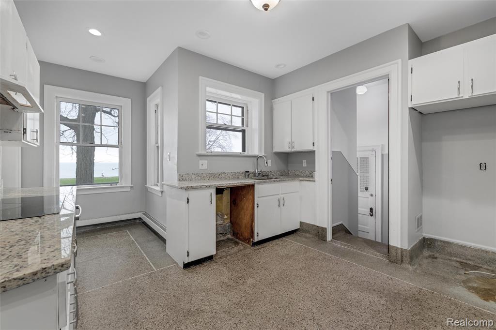 29128 Jefferson Avenue, Saint Clair Shores, MI 48081 — Photo 39