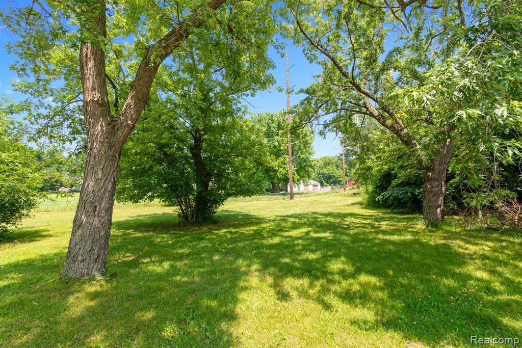 7398 N Genesee Road, Genesee, MI 48437 — Photo 24